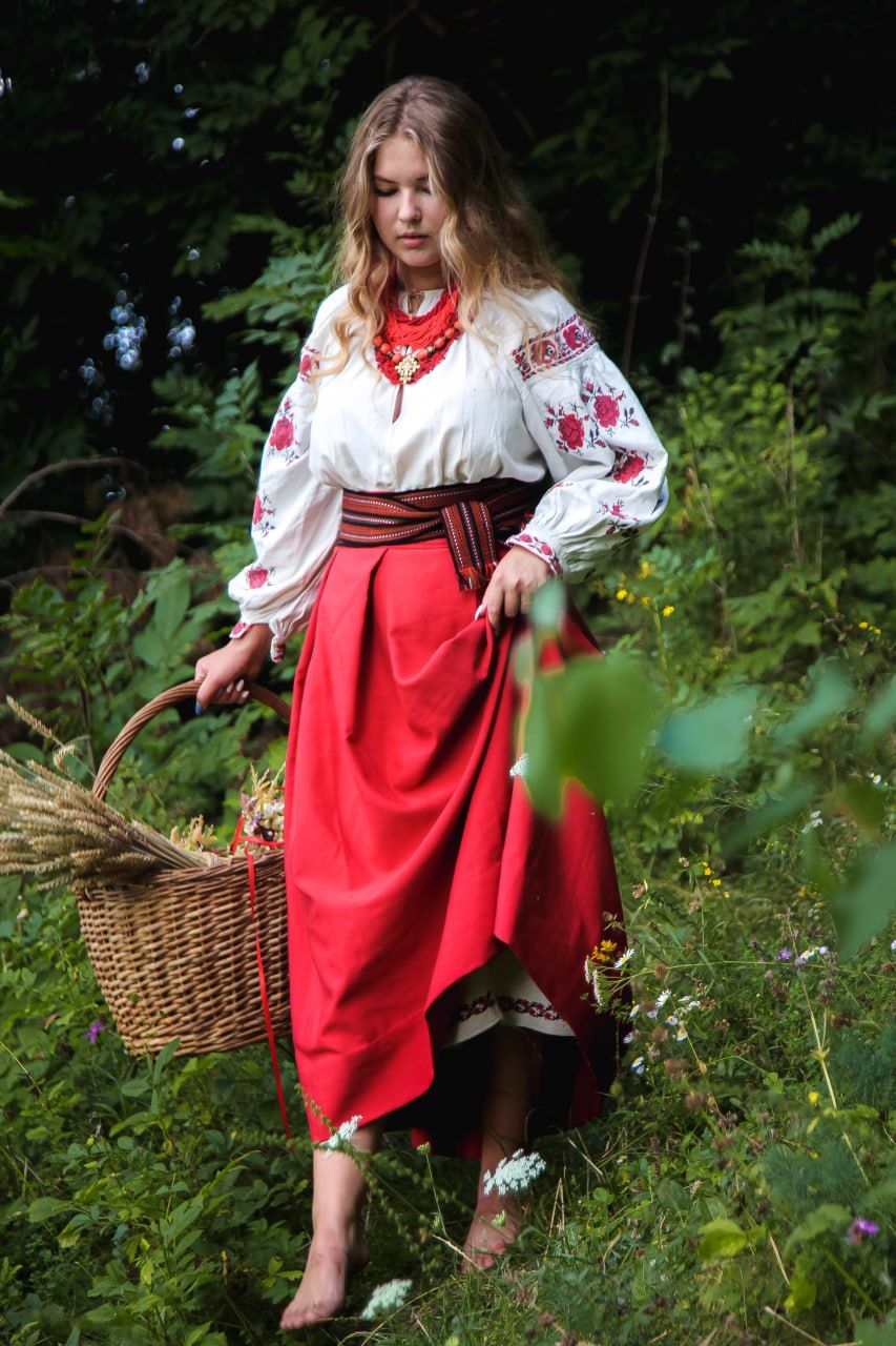 Slavic girls in Kolkata