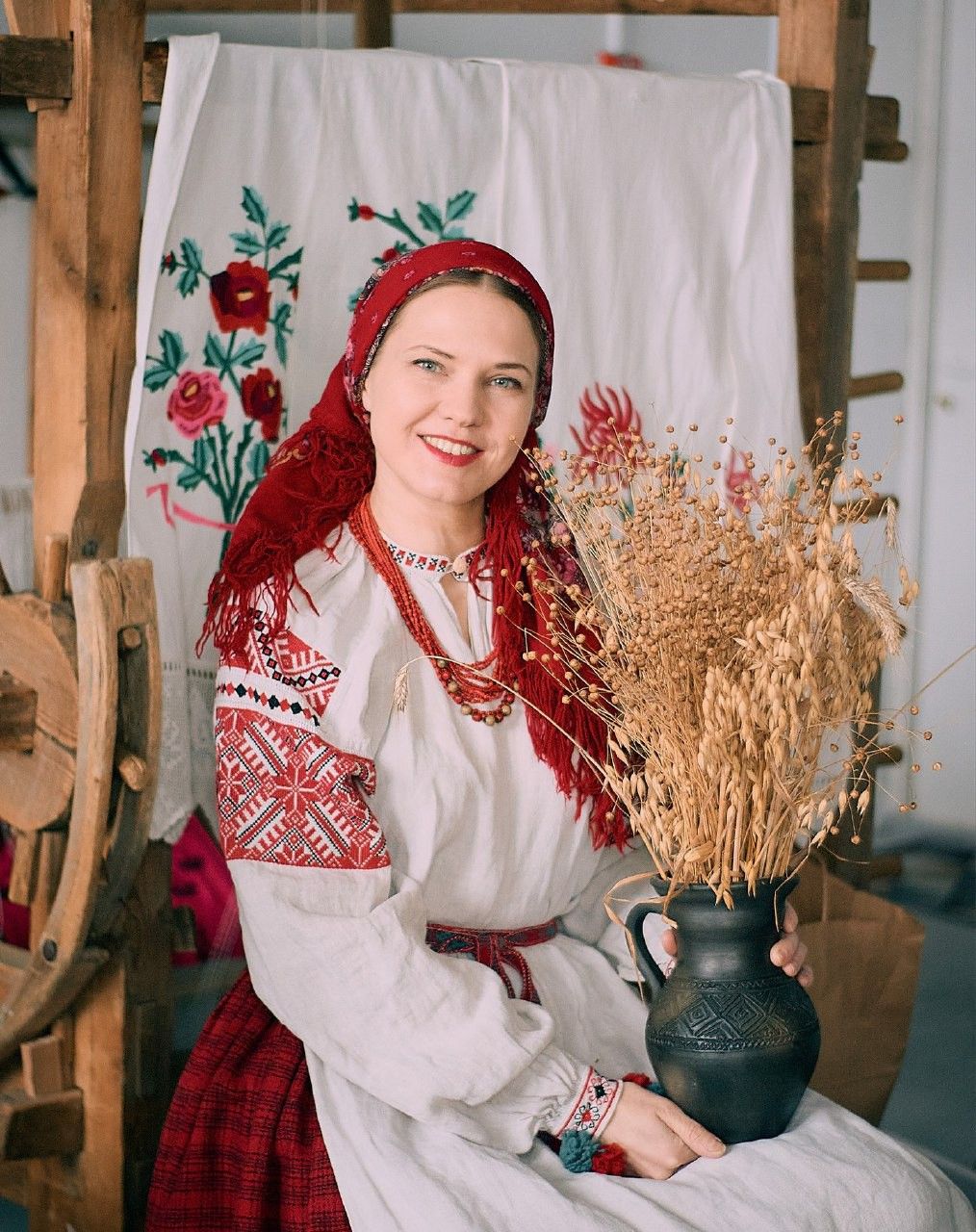 Women in Slavic costumes in Kolkata