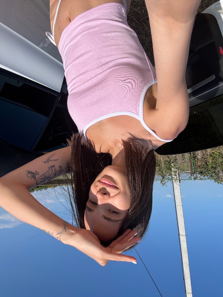 Sexy model Tina in Kolkata